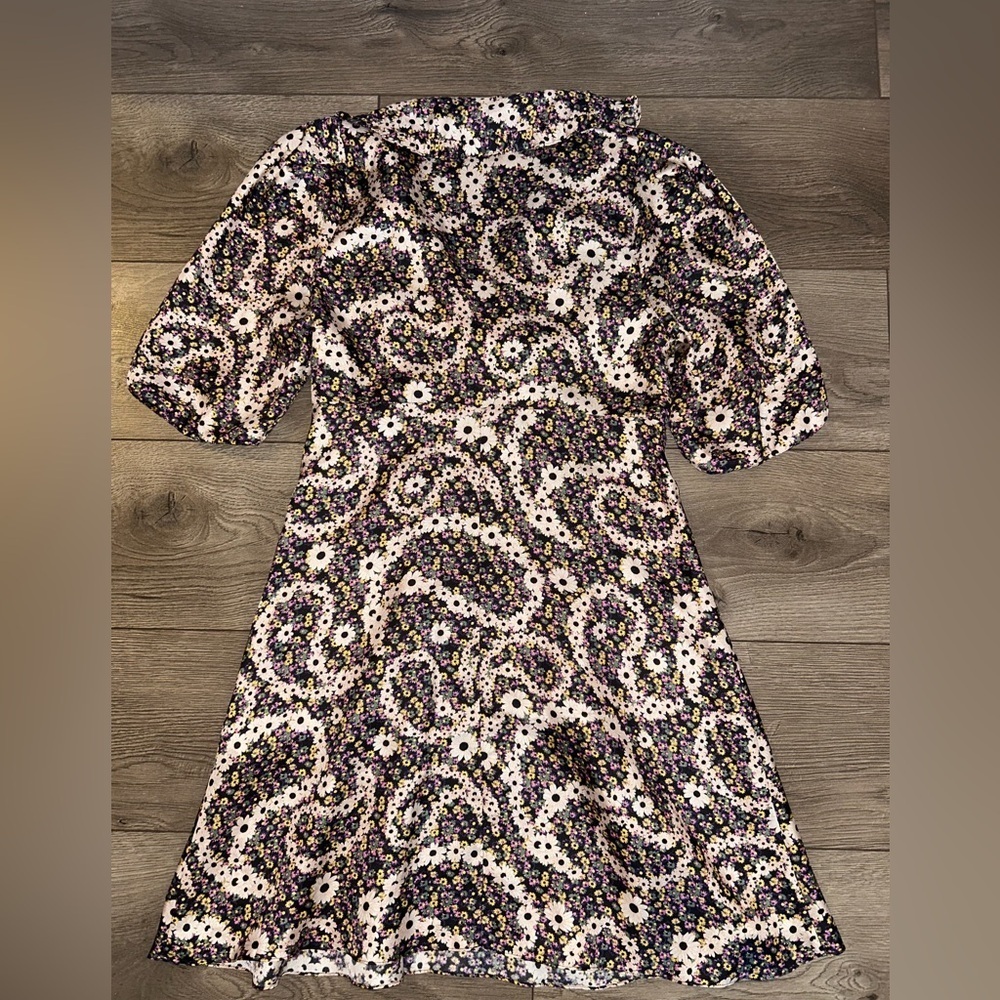 NWT SANDRO 100% Silk V-Neck Dress Size 38 (US 6) - Picture 11 of 13